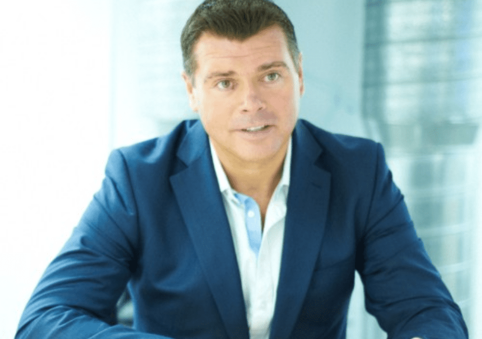 Martin Stephenson Becomes Market Leader, Canada, Signify