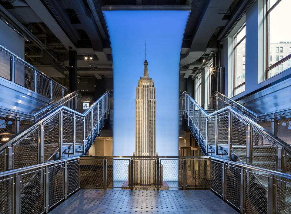 Empire State Building Observatory Experience Wins 2022 Platinum Muse Design Award