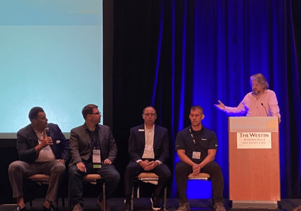 Residential Lighting Designers Flex their Collective Muscles — a Great Debate at IALD