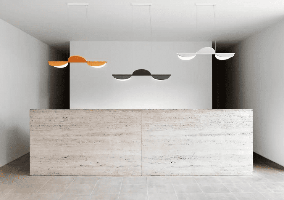NYT: As Traditional Bulbs Fade Out, LED Lights Keep Improving