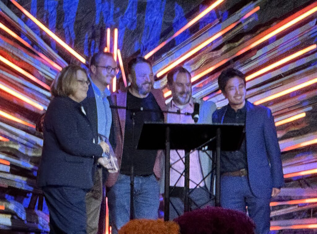 Donna Sumner Presented the Award to the Burro Happold Team