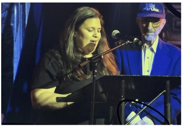 Jules Fisher and Paula Martinez-Nobles of FMS Receive the ICON Award at DLFNY Beacon Awards