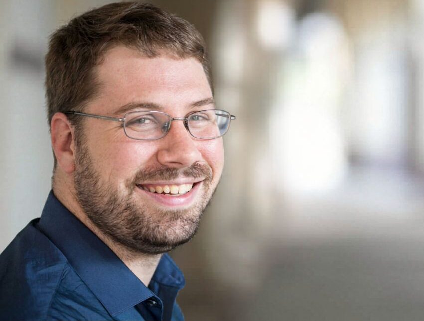 WAC Group Appoints Greg Barrett Director of Commercial Lighting Systems