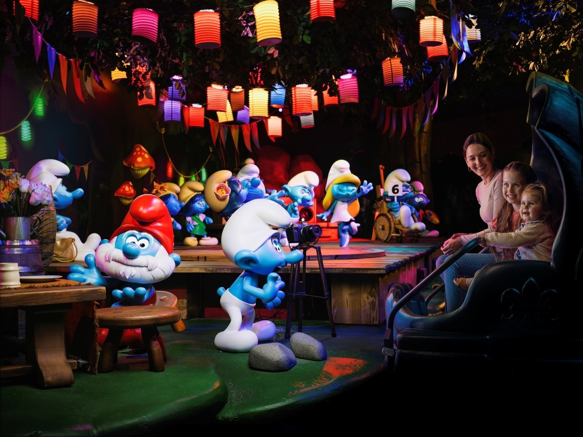 Pharos helps bring The Smurfs’ Adventure to life at Plopsaland Deutschland