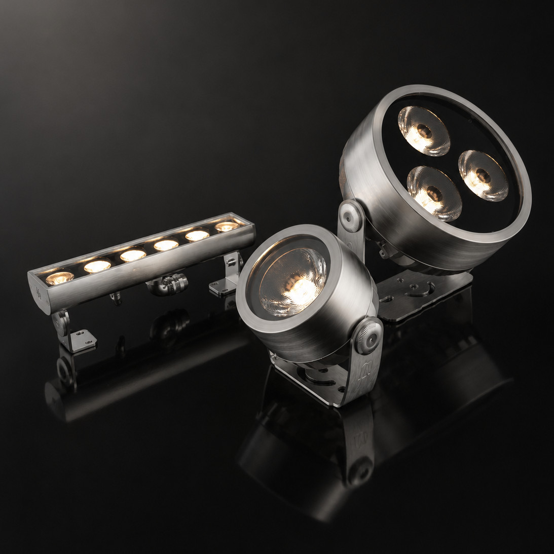 Acclaim Lighting Introduces Aqua Series™